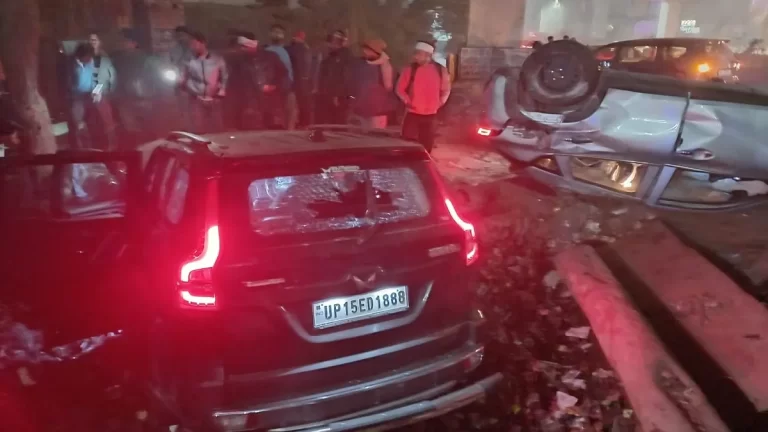 car-mrt-1765607774606